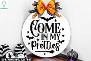 Halloween Round Sign SVG Bundle, a Graphic by Designer302 (Thumbnail 6 of 17)