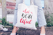 Quilt Fabric, a Script Font by yumnatype (Thumbnail 6 of 10)
