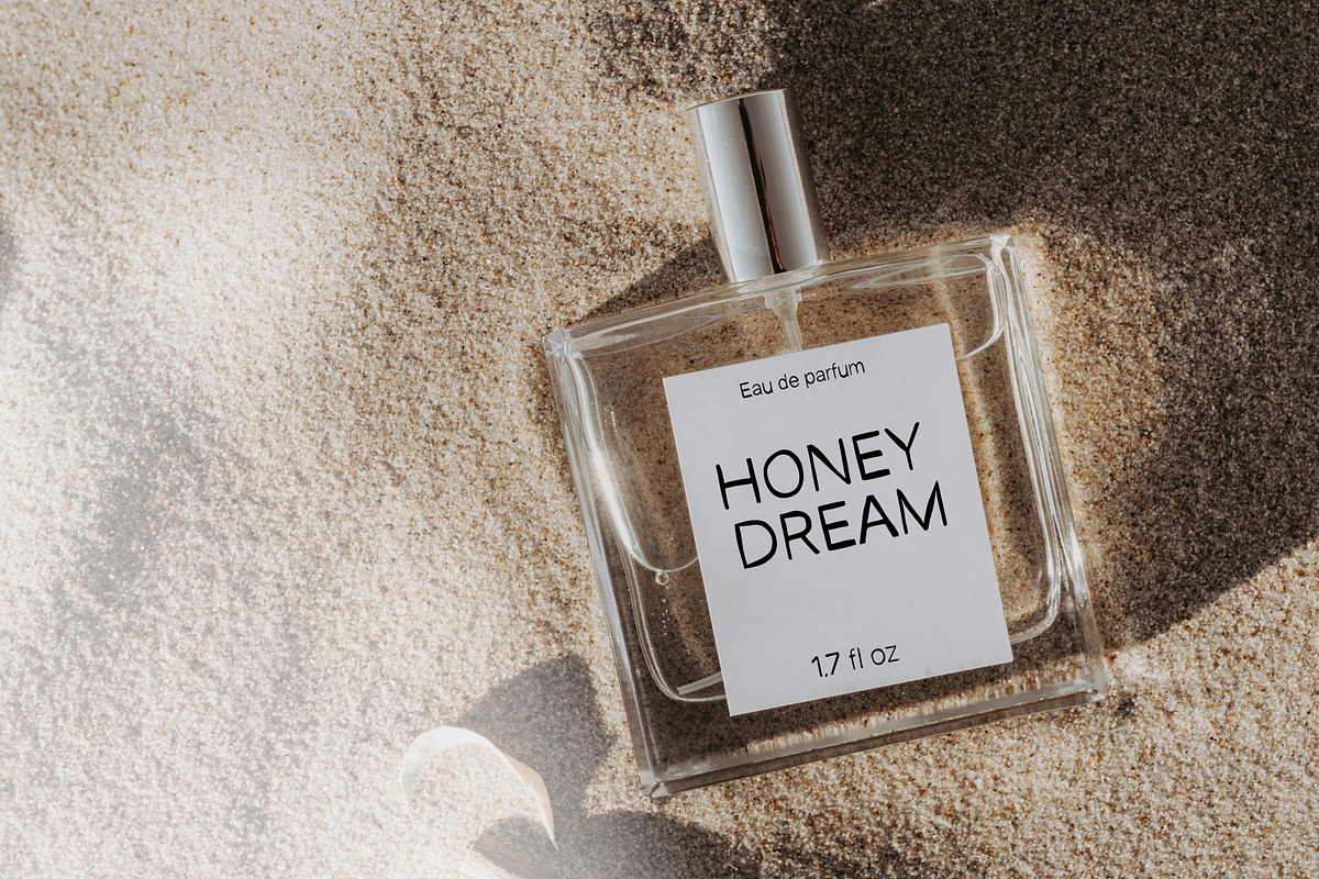 Honey Sans Hand-drawn Thin Font, a Font by Honey Island Studio (Photo 3 of 11)