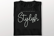 Single Beauty, a Handwritten Font by FreshTypeINK (Thumbnail 2 of 8)