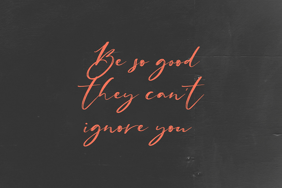 Maffis Font, a Script Font by Awanstudio (Photo 3 of 8)
