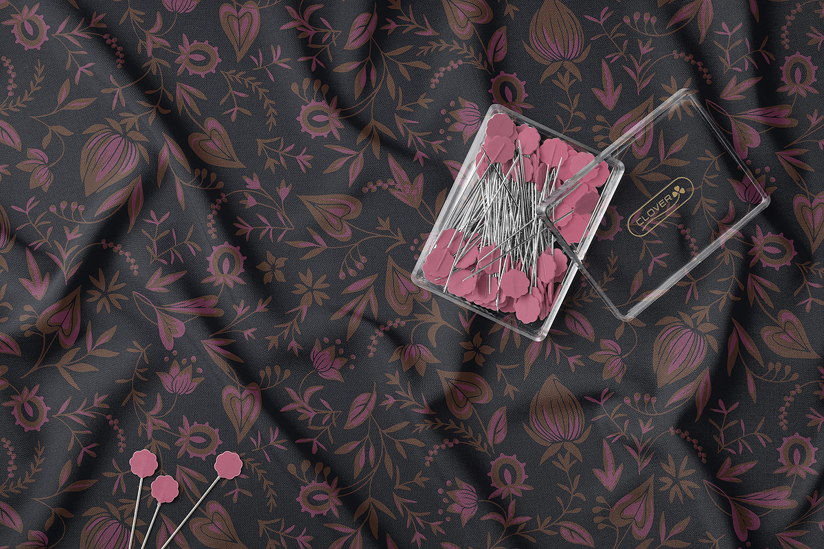 Vintage Folk Floral Pattern, a Pattern Graphic by StudioGlouna (Photo 2 of 5)