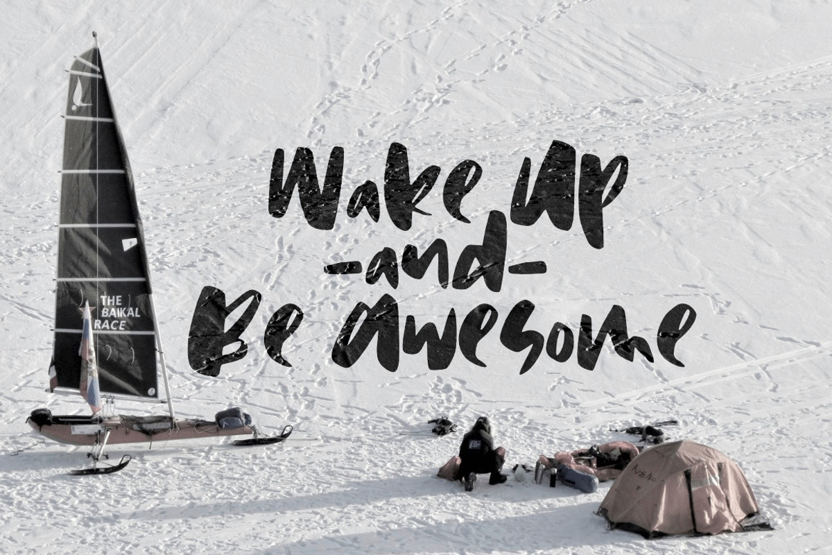 Hawkey Brush Font preview 4