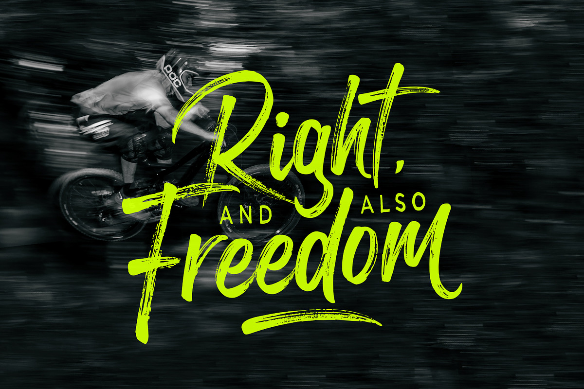 Rogthem Brush Font preview 2