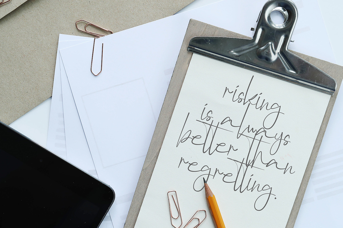 Anjany Sallentiny - Handwritten Font, a Script Font by StringLabs (Photo 4 of 10)