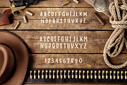 Django, a Font by Font Bundles (Thumbnail 3 of 3)