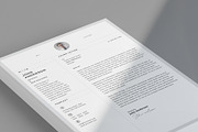 Clean Resume Template, a Resume Template by Designsoul14 (Thumbnail 5 of 6)