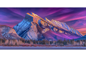 The view of Mount Rundle's sunset in, a Nature Photo by ZinetroN