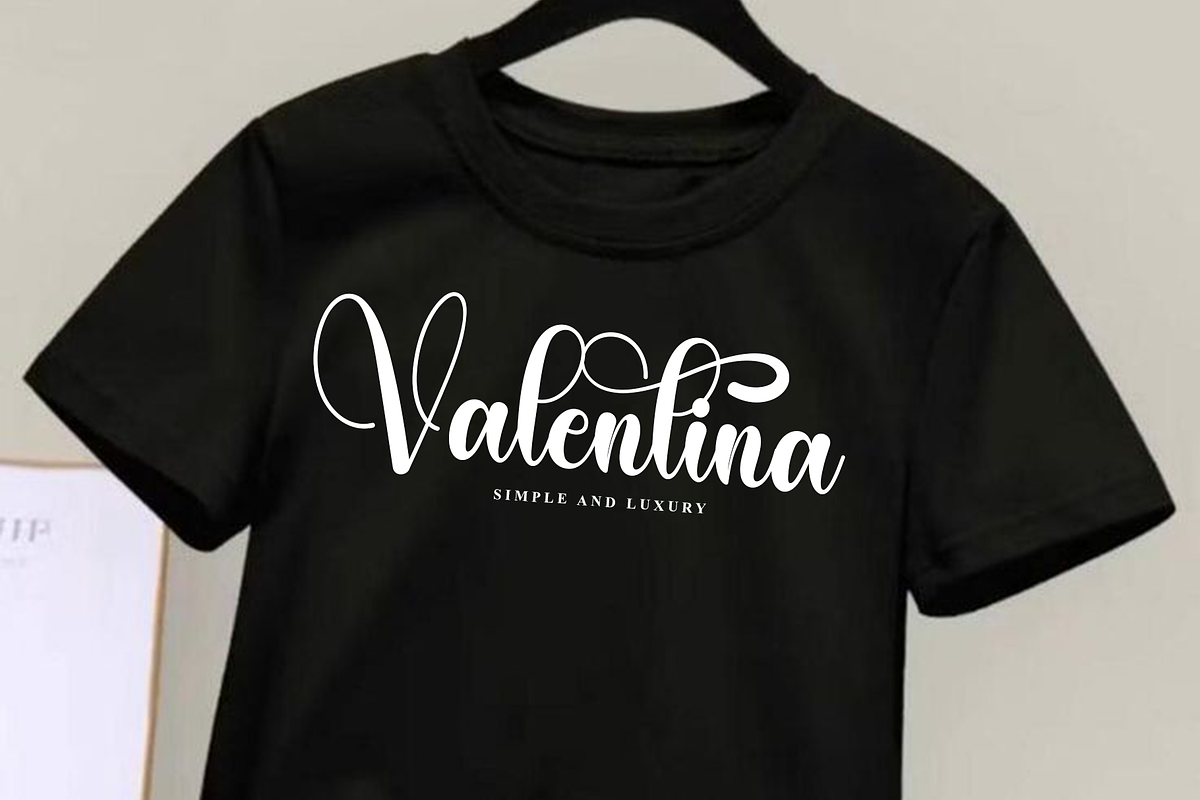 Soulmate Valentine, a Handwritten Font by FreshTypeINK (Photo 3 of 8)