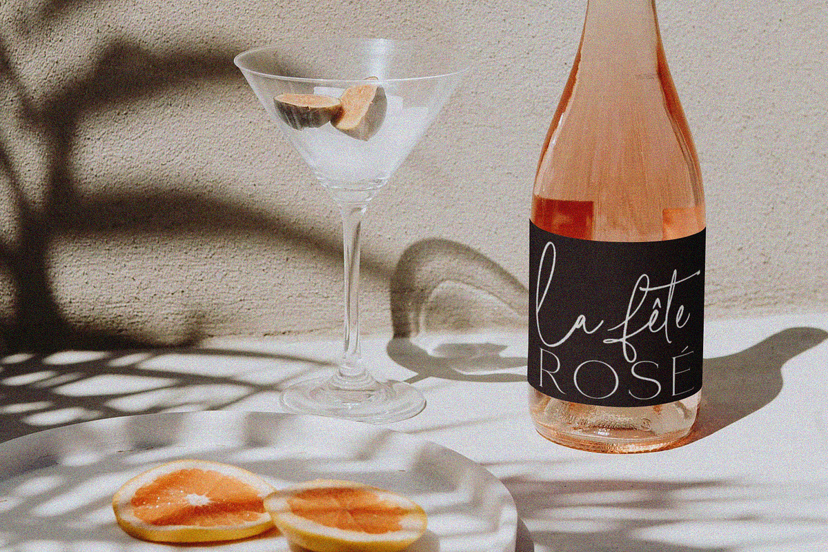 Luxe Atelier // Modern Script Font, a Handwritten Font by PeachCreme (Photo 5 of 12)