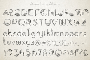 Amelie Floral Display Font