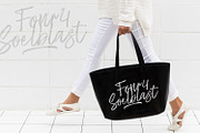 Sayodies - Handbrush Script Font, a Script Font by StringLabs (Thumbnail 2 of 10)