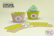 Cupcake Scalloped Liner Party Mockup, a Cups & Container Mockup by INCDesign (Thumbnail 6 of 7)