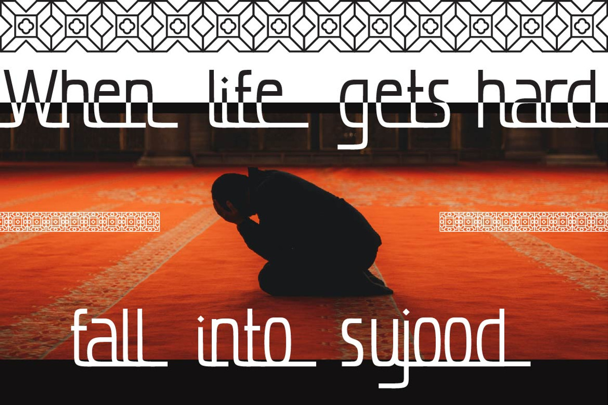 Al Burdah – Islamic Display Font, a Script Font by Vadovastd (Photo 6 of 7)