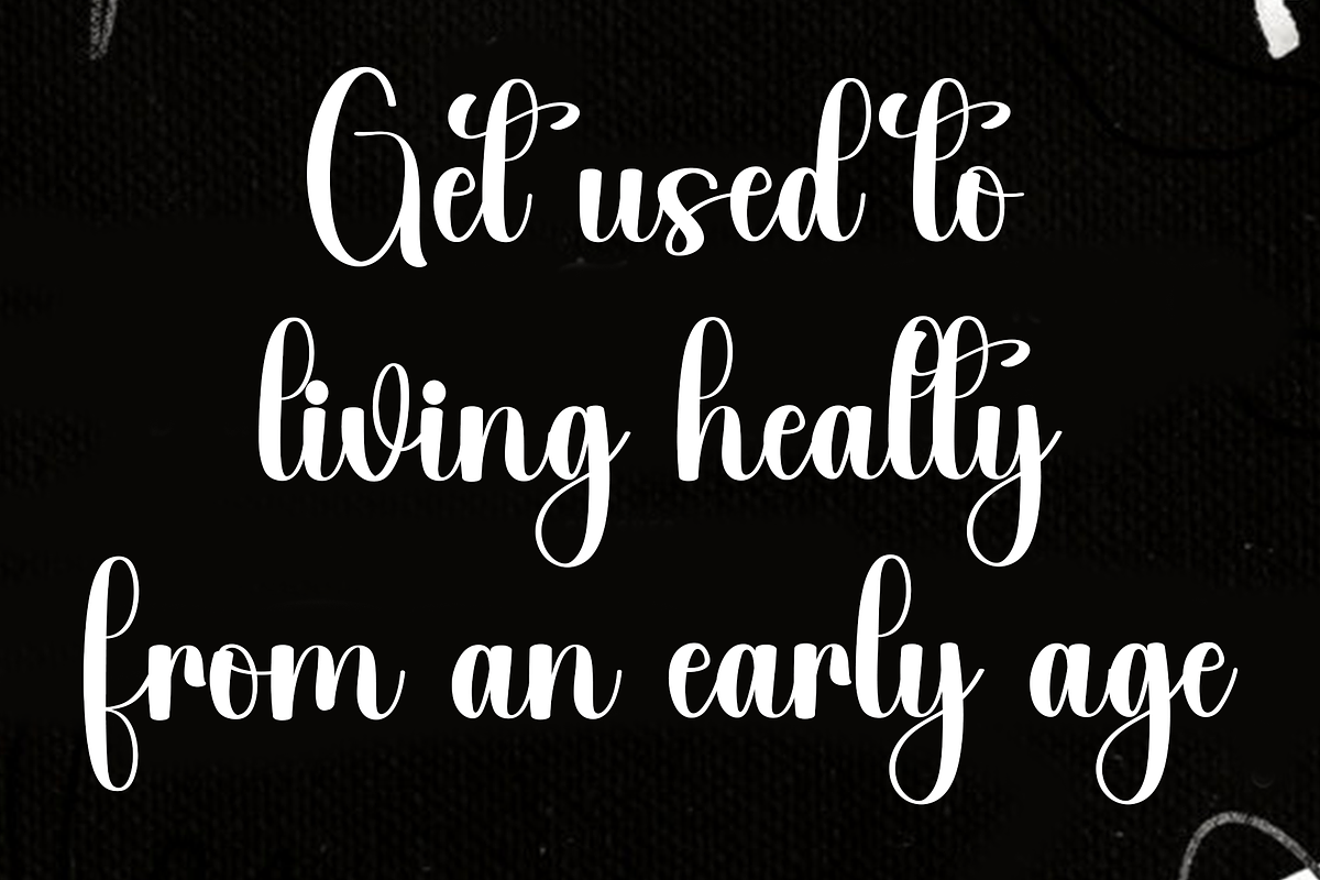 Baby Dreaming, a Handwritten Font by InermediaSTUDIO (Photo 6 of 8)