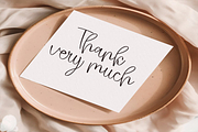 Bluefont, a Handwritten Font by InermediaSTUDIO (Thumbnail 8 of 8)