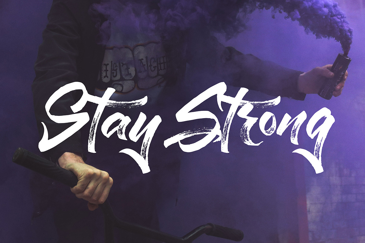 Staychill Brush Font preview 3