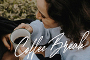 Kelyber Conieks Signature Font Love, a Script Font by Maulana Creative (Thumbnail 5 of 7)