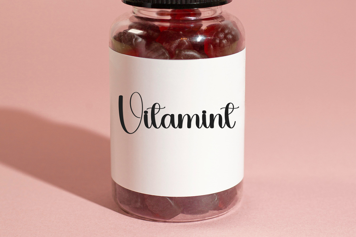 Rustic Valentine, a Handwritten Font by FreshTypeINK (Photo 6 of 8)