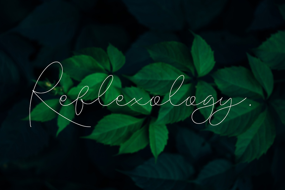 Baltimount Handwritten Font, a Script Font by Analogous (Photo 3 of 7)