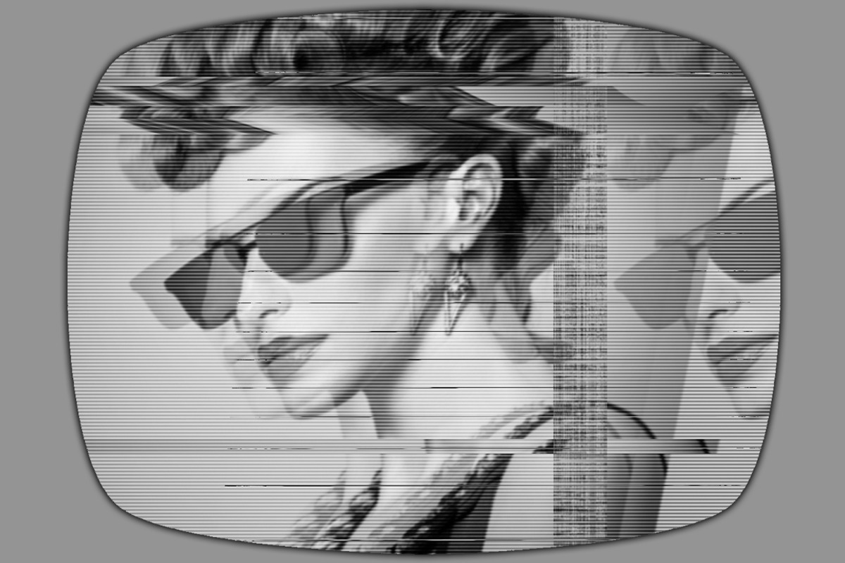 Vintage TV Interference GLITCH Portr, an Action Add-On by designvillage (Photo 12 of 13)