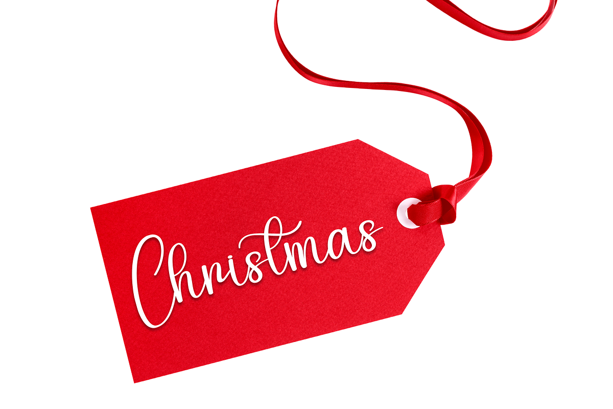 Christmas Adventure | Script Font, a Handwritten Font by Scratchones (Photo 5 of 9)