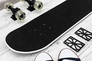 Skateboard Mockup 15