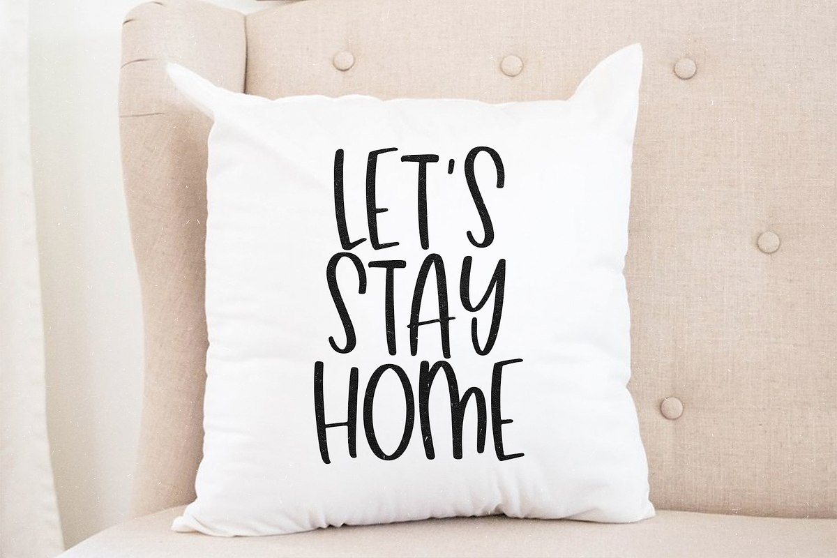 Clear Skies | Fun Handwritten Font preview 4