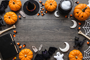 halloween frame with space for text