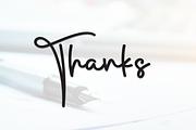 Smooth Signature | Script Font, a Handwritten Font by Scratchones (Thumbnail 8 of 8)