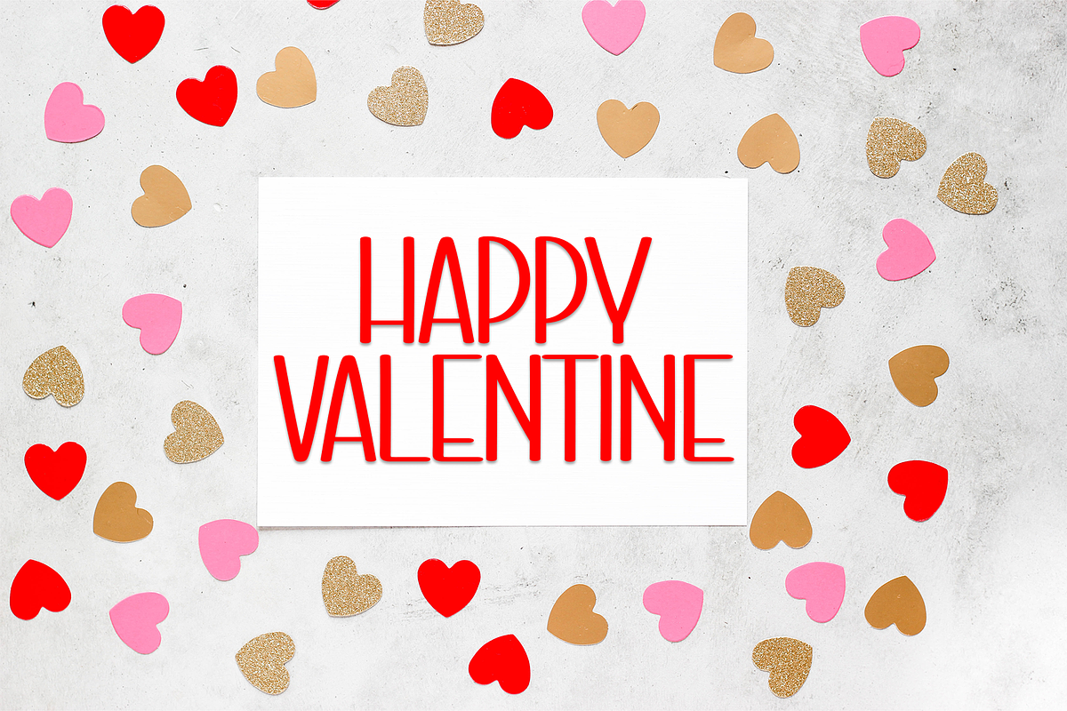 Happyday | Script Font, a Handwritten Font by Scratchones (Photo 3 of 8)