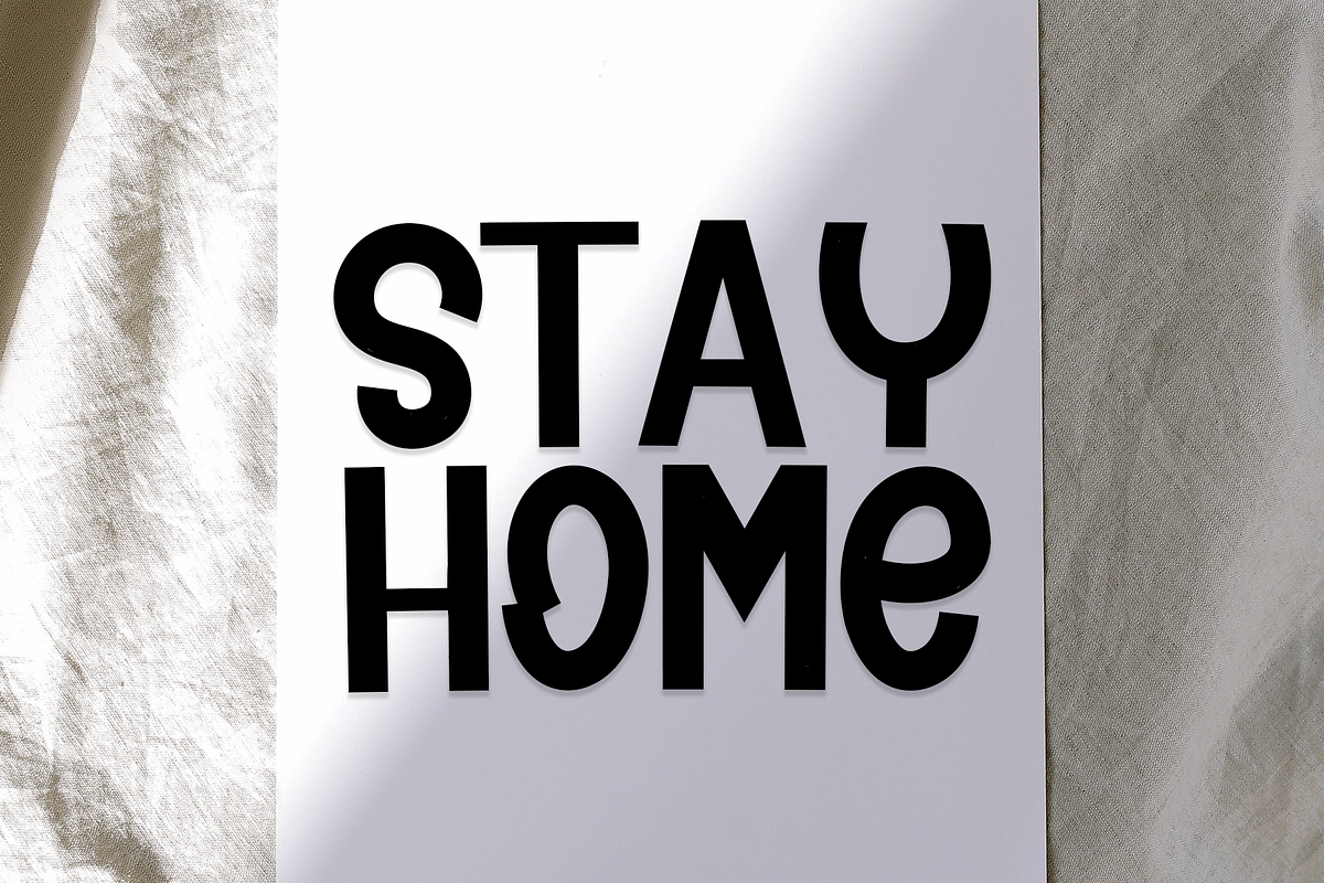 Vintage, a Sans Serif Font by InermediaSTUDIO (Photo 7 of 7)