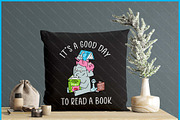 Good Day To Read Cute Animals SVG, a Graphic by Creativeusart (Thumbnail 4 of 4)