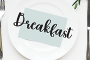 Saturnus | Script Font, a Script Font by Scratchones (Thumbnail 3 of 8)