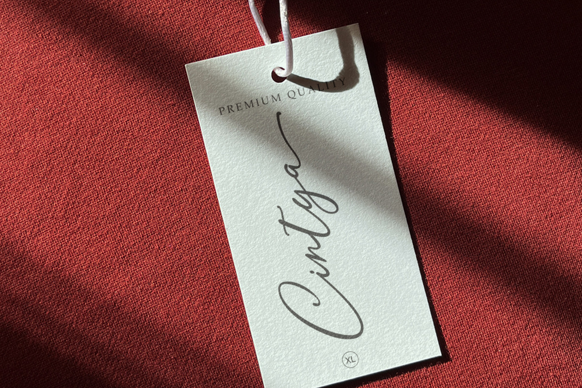 Southem Lettering, a Script Font by Rastype (Photo 12 of 12)