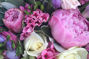 Peony & Rose Flower Bouquet