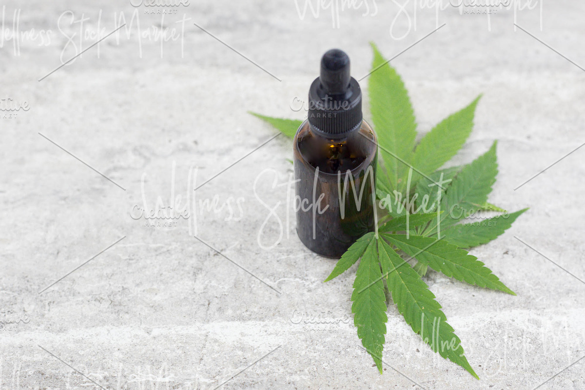 Holistic Lifestyle Bundle (Green), a Health & Medical Photo by Wellness Stock Market (Photo 9 of 37)