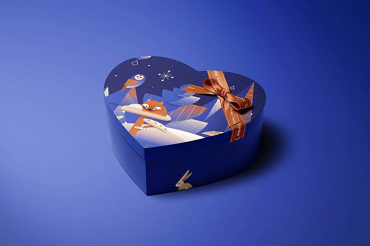 heart-shaped gift box mockup, a Packaging Mockup by EFORIA (Photo 1 of 5)