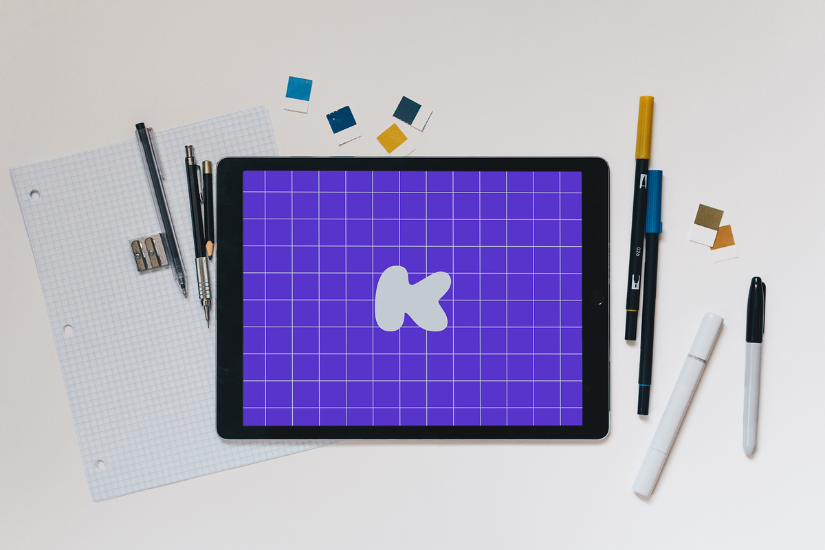 Device Mockup 22, a Templates & Theme by Kotivoro (Photo 2 of 3)