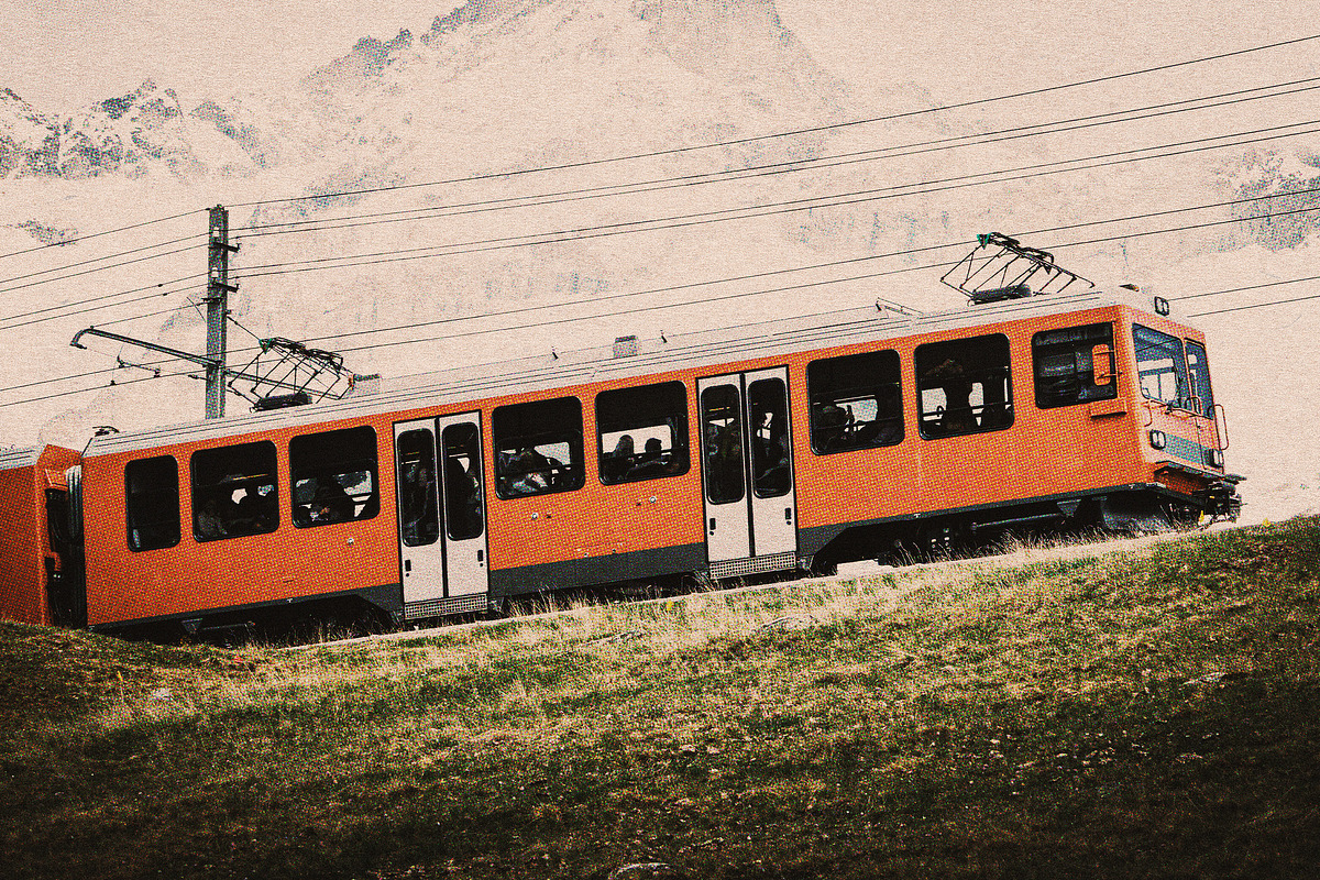 Contrast Retro Postcard Effect, a Layer Style Add-On by Design Squad (Photo 3 of 7)