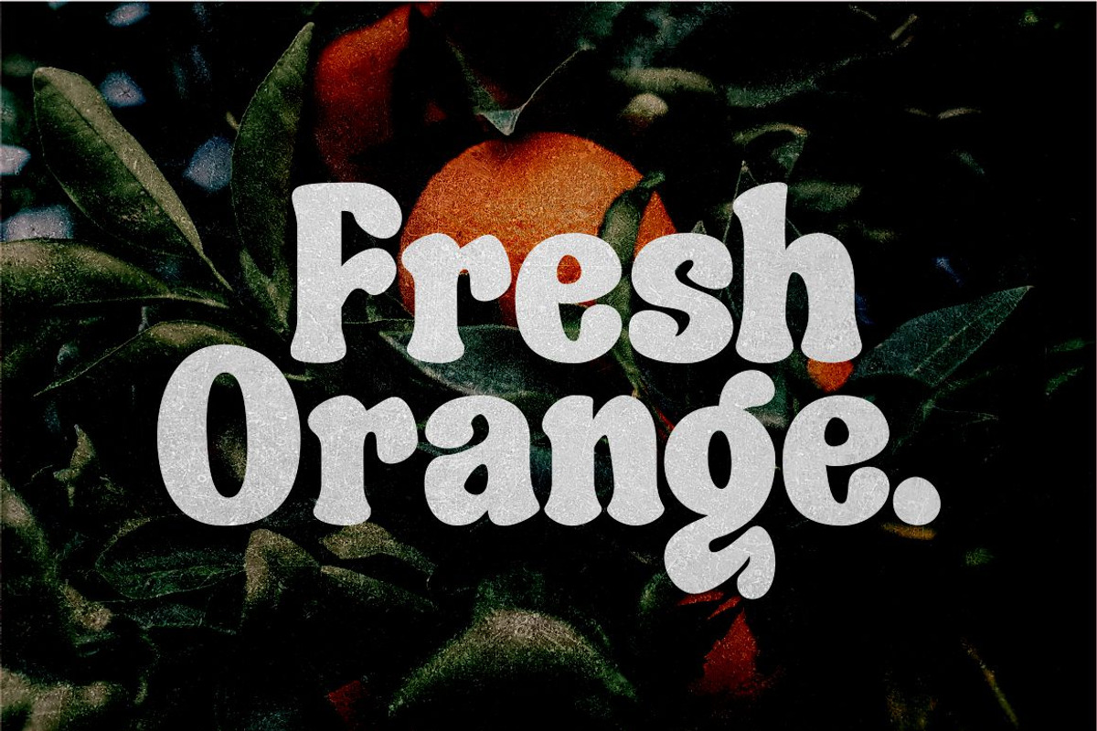 Sauce Tomato Retro Serif Bold Font, a Serif Font by suhadidesign (Photo 2 of 10)