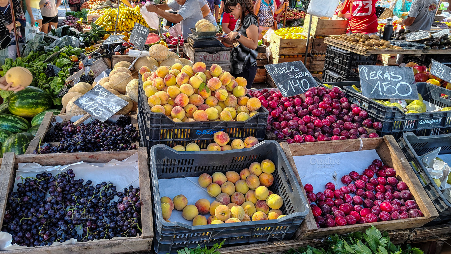 Crowded scene at a street food market in pirapolis city, a Person Photo by DanFLCreativo