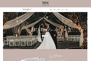 Photographer Wix Website Template, a Wix Template by So Darling Studio (Thumbnail 1 of 37)