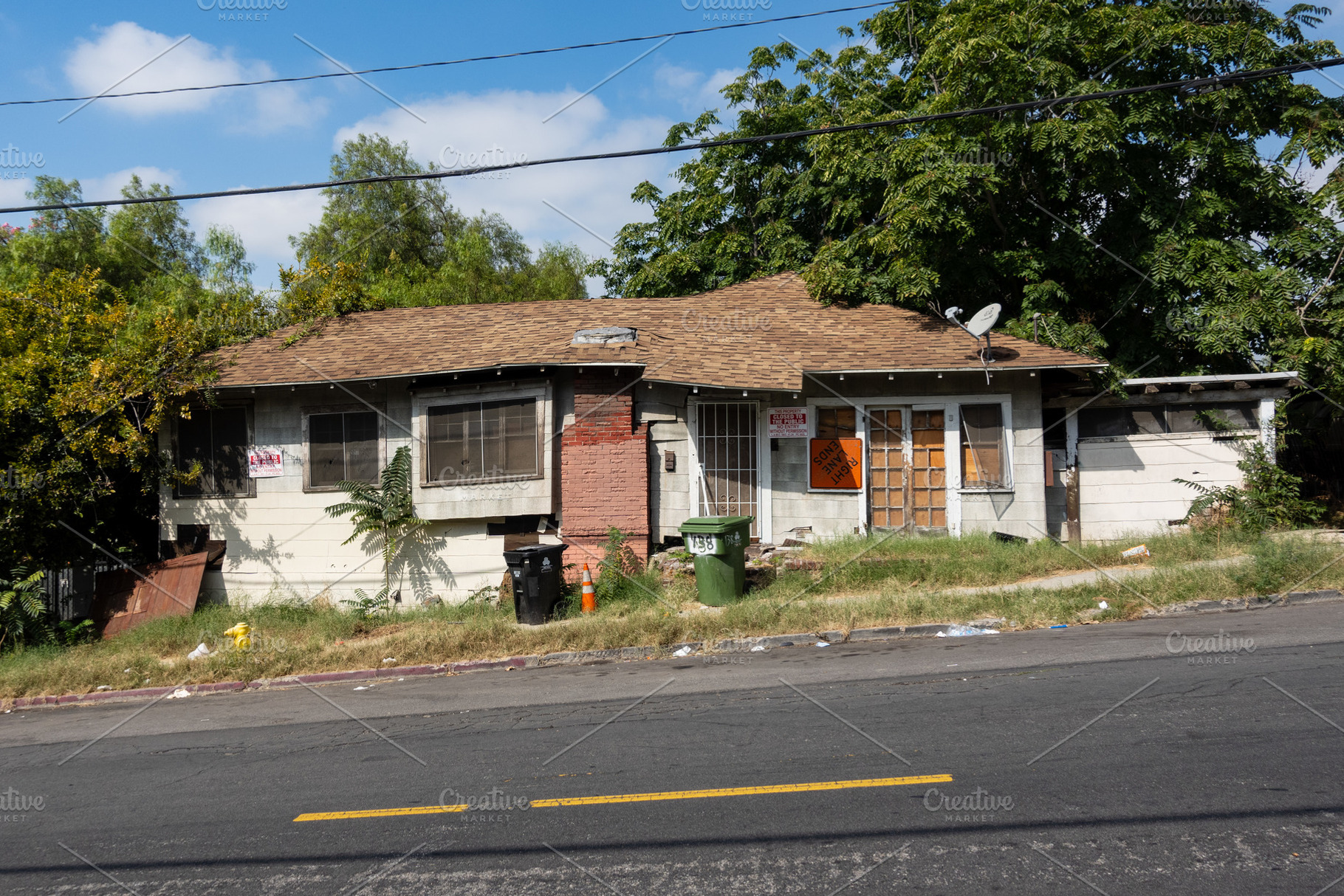 Urban Decay: Abandoned LA House, an Architecture Photo by Designshot