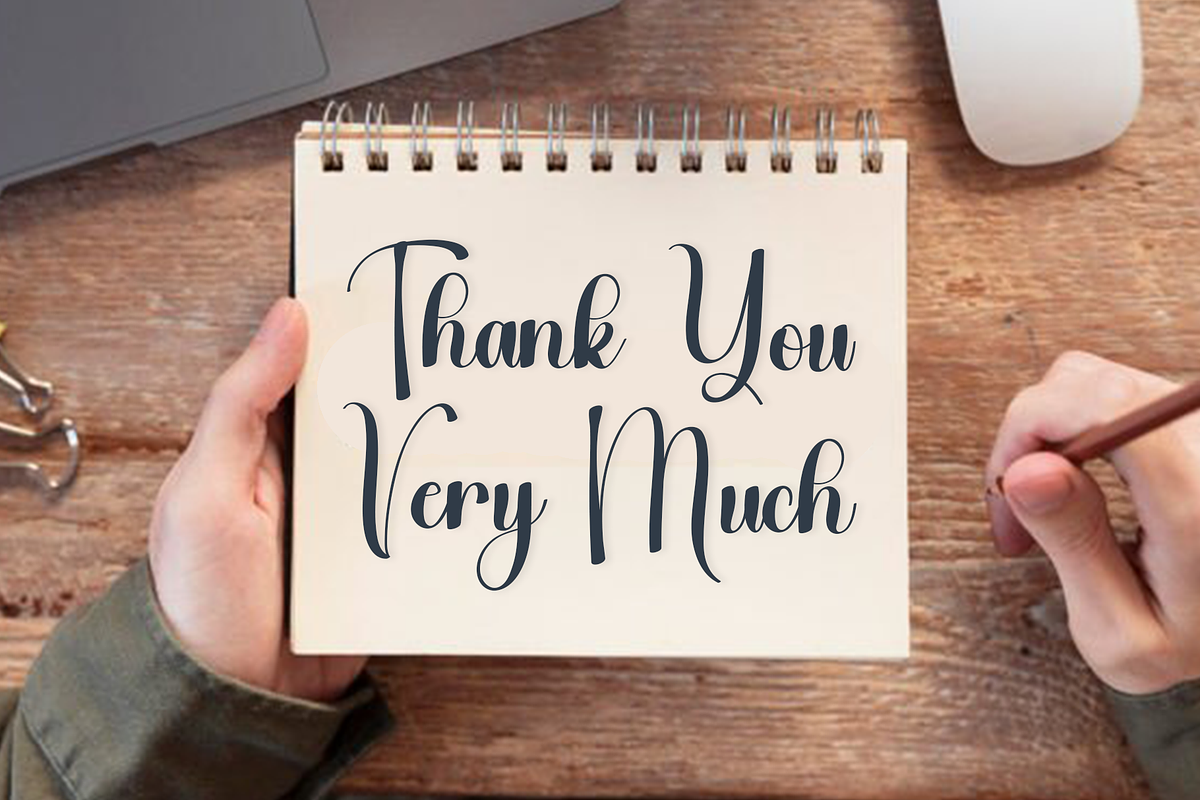 December Celebrate, a Handwritten Font by InermediaSTUDIO (Photo 6 of 8)