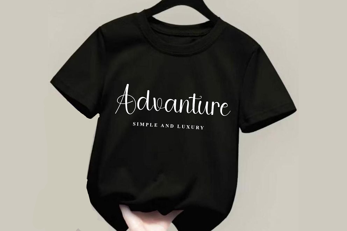 Stylish Beautiful, a Handwritten Font by InermediaSTUDIO (Photo 2 of 8)