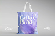 Lillac - A Elegant Beauty Typeface, a Serif Font by delipensil (Thumbnail 5 of 10)