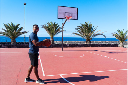 player in basketball, a Sports & Recreation Photo by Neirfy