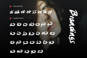 Shaffilastri - Textured Script Font