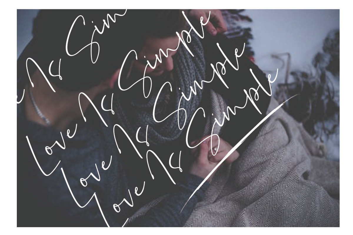La Paloma - Handwritten Font, a Script Font by Fikryal Studio (Photo 6 of 8)